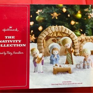 Hallmark Nativity MARY HAMILTON The Nativity Collection 6  In Set- Porcelain NIB